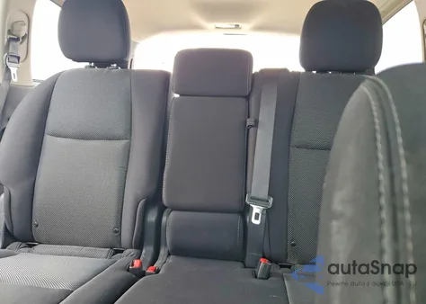 2018 Nissan Pathfinder S z USA, uszkodzony, nr VIN 5N1DR2MM2JC653540